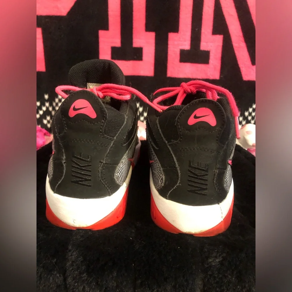 2013 Rare Nike Air Turf Raider GS Black Pink Flash Sneakers Size 6Y/7.5 Women’s